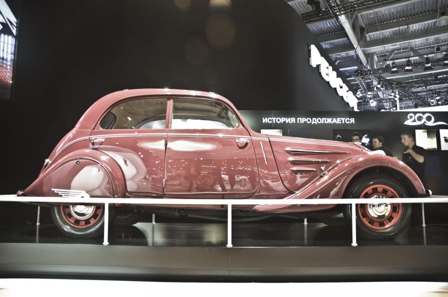  Peugeot 402 B Legere 1939 года  (фото 8 из 13)